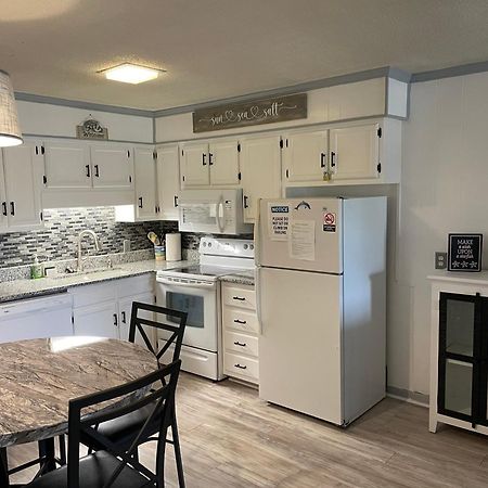 Perfect Location At The Beach! 1St Floor Unit ! Myrtle Beach Bagian luar foto