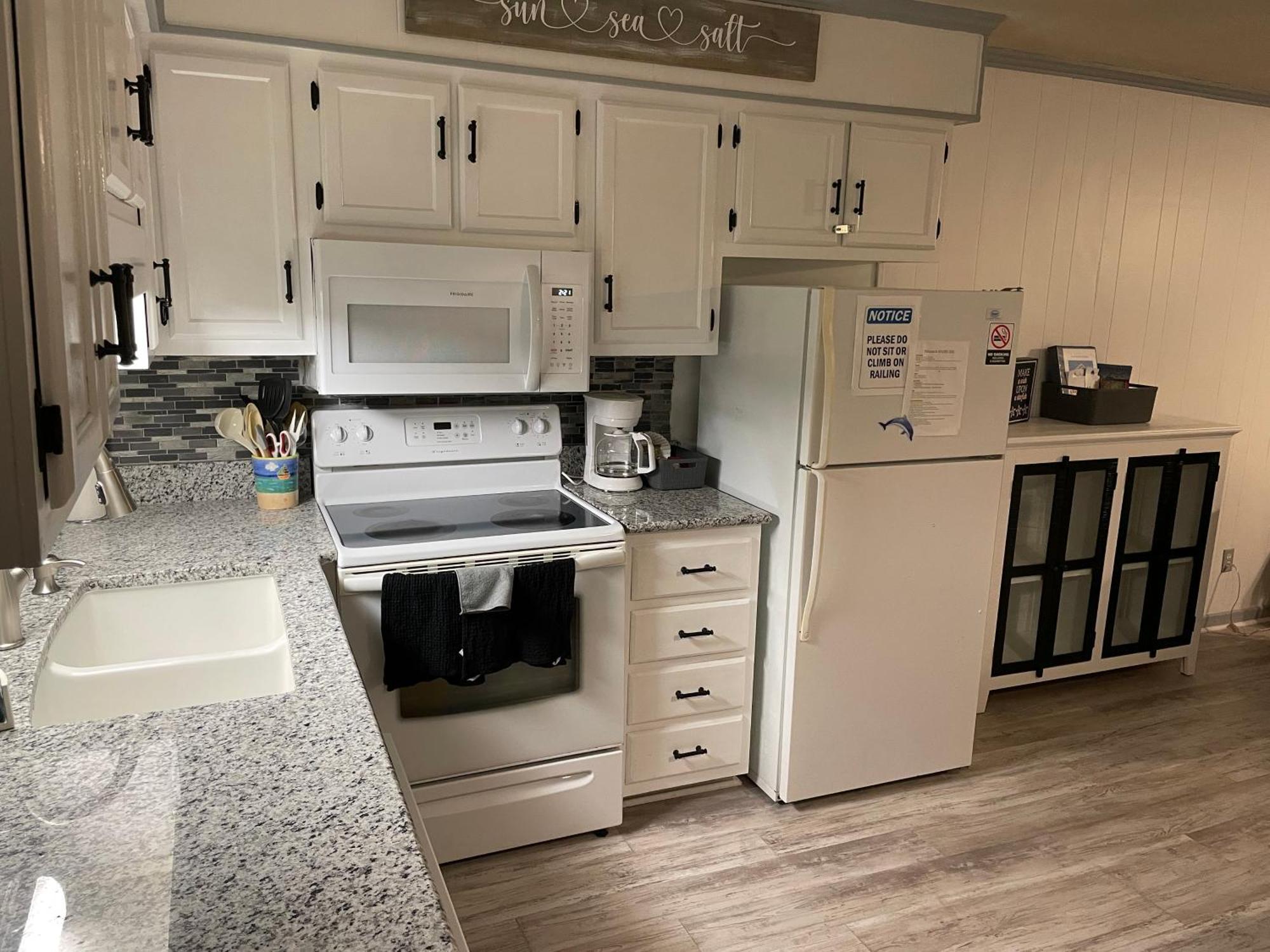 Perfect Location At The Beach! 1St Floor Unit ! Myrtle Beach Bagian luar foto